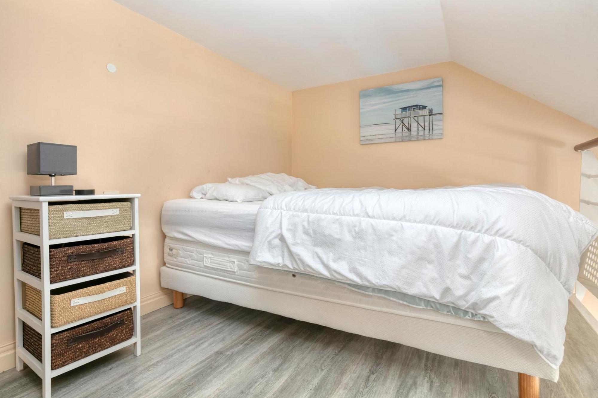 Appartement Face Mer Et Piscine Льо Кроази Екстериор снимка